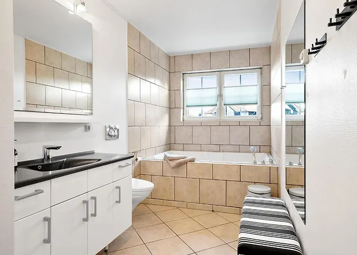 Hébergement de vacances Awesome In With Sauna *